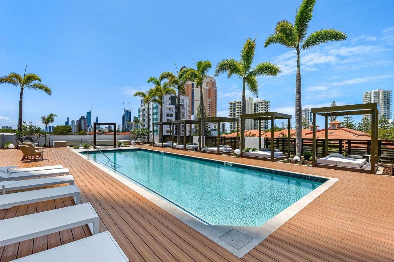 Qube Broadbeach Ocean View Apartments Голд-Кост Экстерьер фото